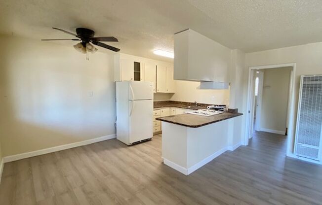 2 beds, 1 bath, 750 sqft, $2,000, Unit Unit 08