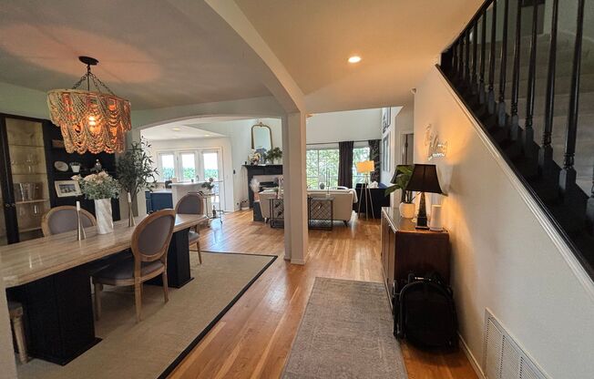 Luxury Home with incredible views in Minshal Park.