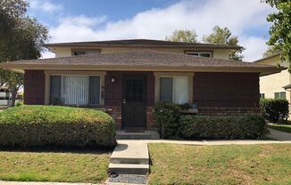 Ventura- Charming 2-Bedroom, 1-Bath McKeon Condo