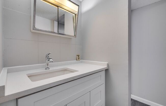 2 beds, 2 baths, 825 sqft, $1,200, Unit K738 - 311 - 208