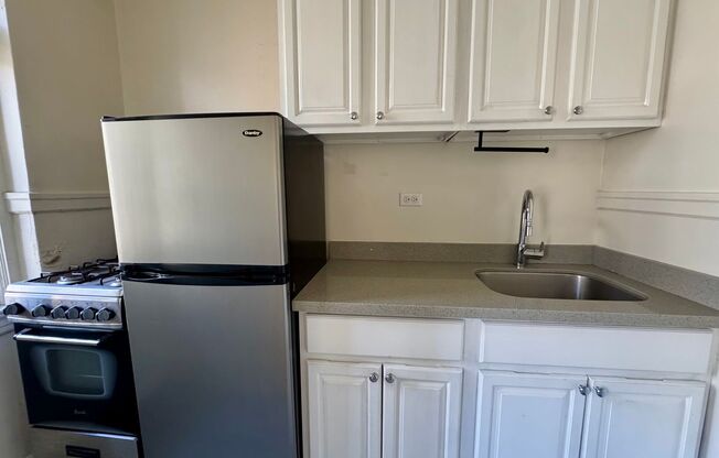Studio, 1 bath, $2,395, Unit 606
