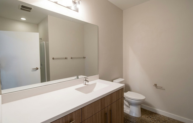 2 beds, 2 baths, 1,164 sqft, $2,250, Unit 111