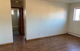 1 bed, 1 bath, 650 sqft, $1,025, Unit 2215-6