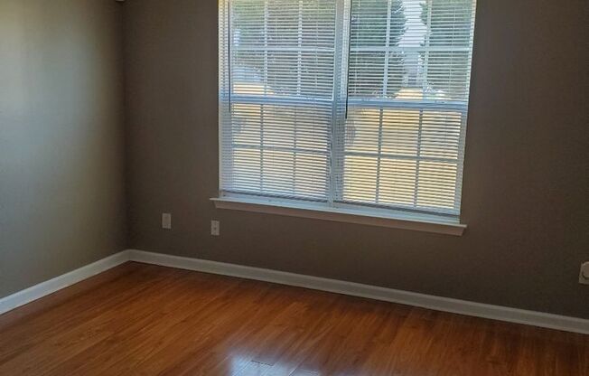 Open House Available Wednesday 04/29/26 @ 5:30Pm until 6:00 Pm 7247 Georgie's Way -Charming 3-bedroom, 2.5-bath home located in Morrow.