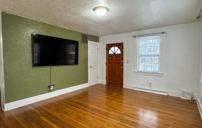 2709 Clingman St, Hopewell, VA 23860