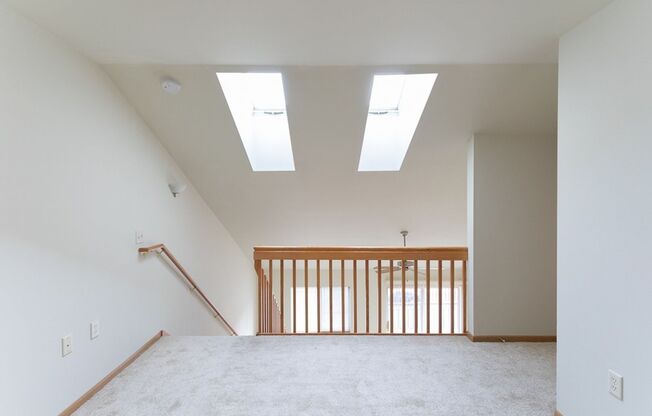 1 bed, 1.5 baths, 810 sqft, $1,480, Unit 290-309