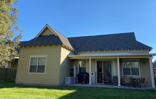 2 beds, 2 baths, $2,200