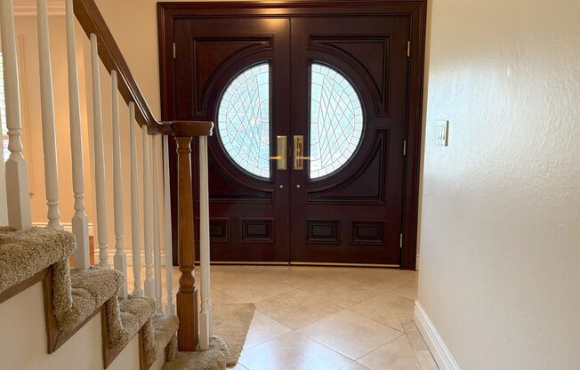 Spacious 4-Bedroom + Office Home in Prime Midtown Palo Alto!
