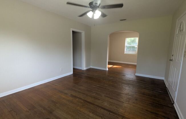 Great 3 Bedroom 1 Bath in convenient location on West side of Jacksonville.  **18 MONTH LEASE AND CURRENTLY WAIVING ADMINISTRATIVE FEES OF $250 IF APPLY, APPROVE AND MOVE-IN BY JUNE 31st**