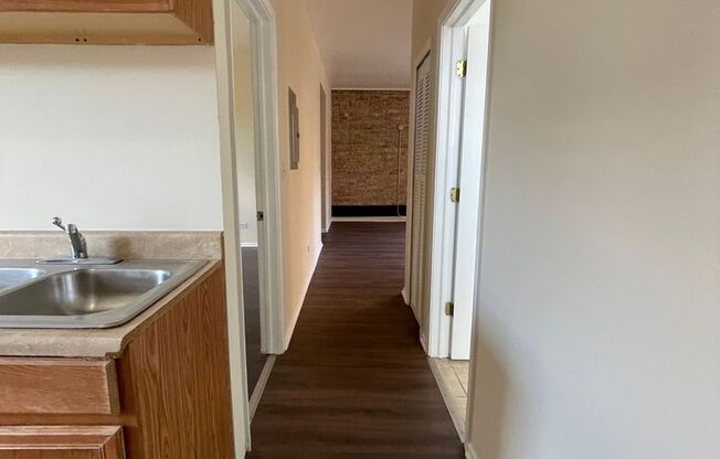 1 bed, 1 bath, $1,350