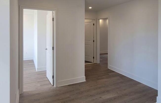 2 beds, 2 baths, $8,000, Unit 15B