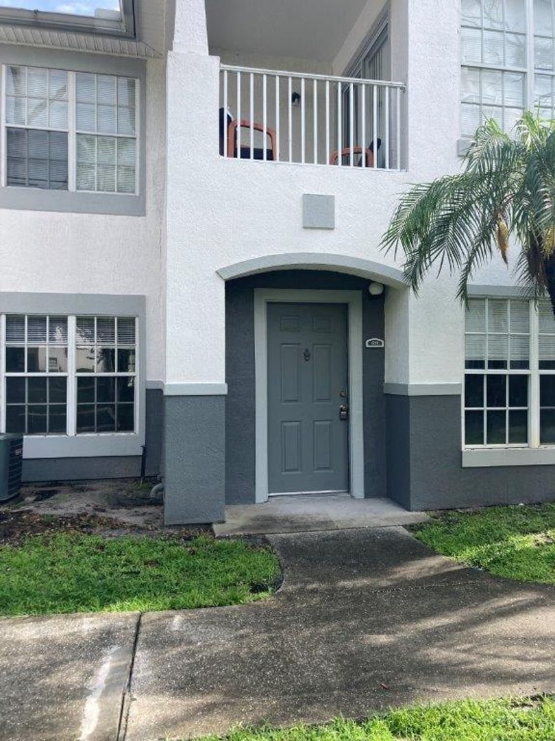 Beautiful 2BD / 2BA Condo – Close to Universal!