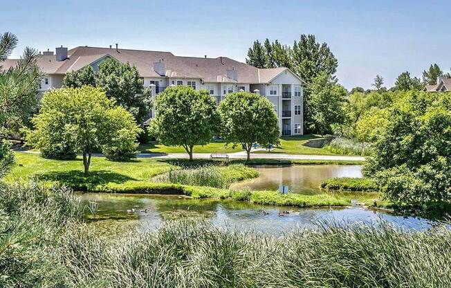 Lake View at Autumn Grove Apartments, Omaha