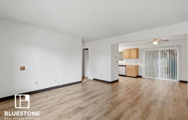 3 beds, 1 bath, 886 sqft, $1,795, Unit 19