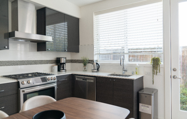 122 B 20 AVE