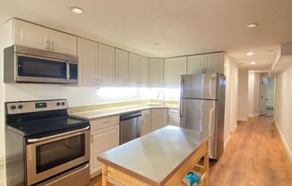 1518 COMMONWEALTH AVE