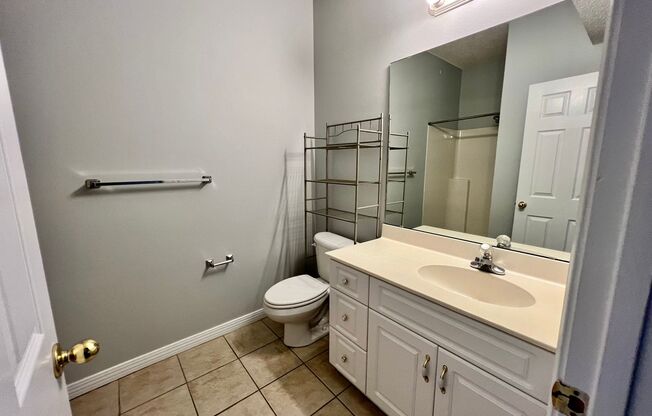2 beds, 2 baths, $1,775, Unit # 232