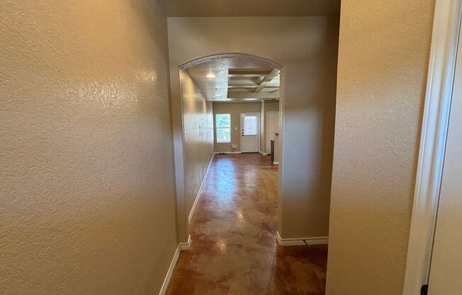 3 bed 2.5 bath townhome located near 1604 and I35