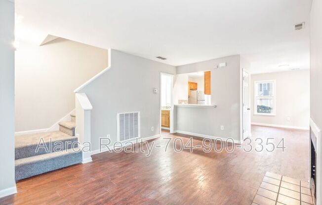 3136 DRIFTWOOD DR