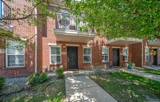 279 E PALMER ST