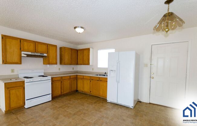 AFFORDABLE 2 Bedroom 1 bath duplex in Grape Creek COMING SOON!