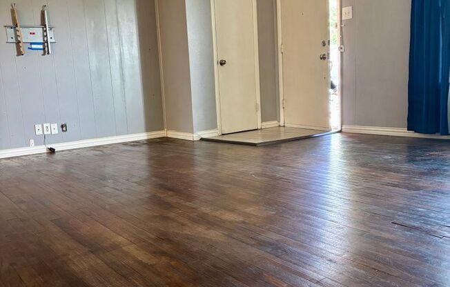 Charming 3-Bedroom Home in Birdville ISD!