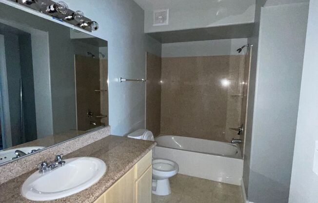 2 beds, 2 baths, $1,425, Unit # 2078