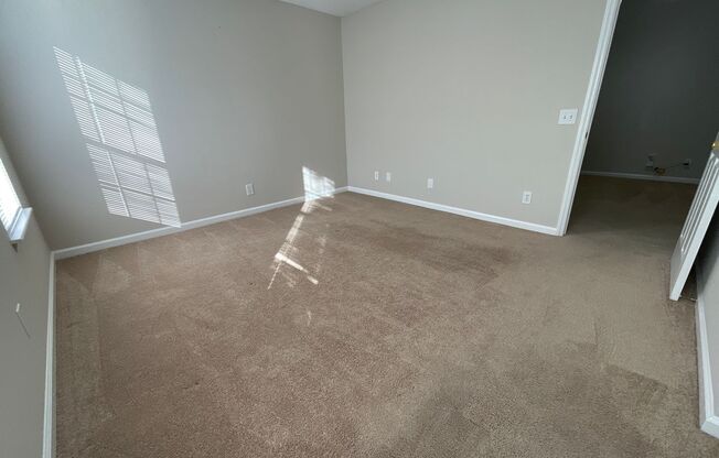 1 bed, 1 bath, 871 sqft, $1,225, Unit 2704-6