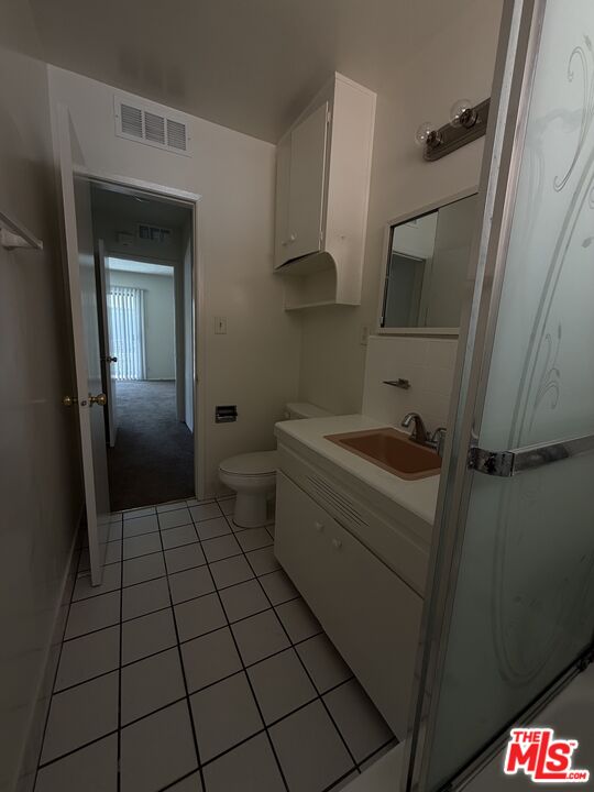 1244 4 AVE