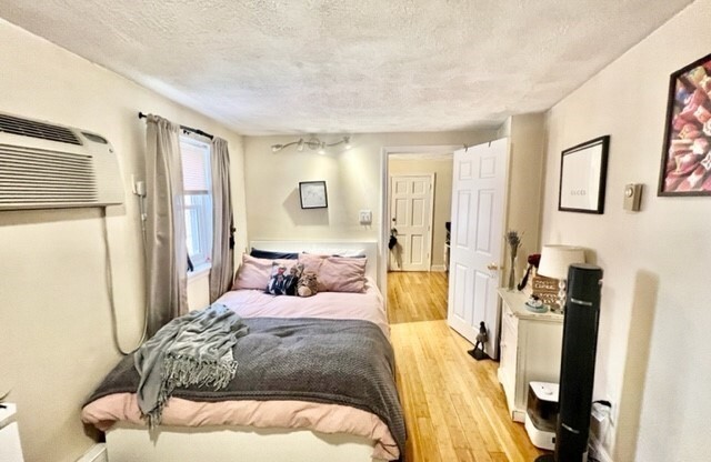 20 Bartlett Pl.
