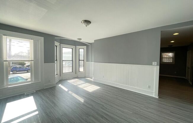 18 Brook St
