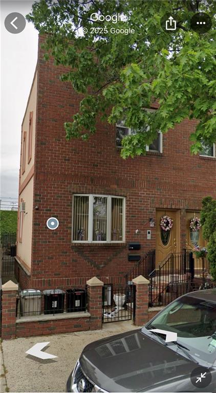 125 BAY 17 ST