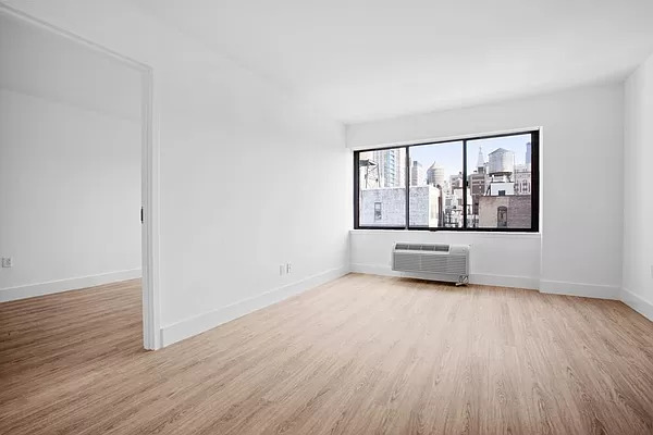 1 bed, 1 bath, 577 sqft, $5,859, Unit 16B