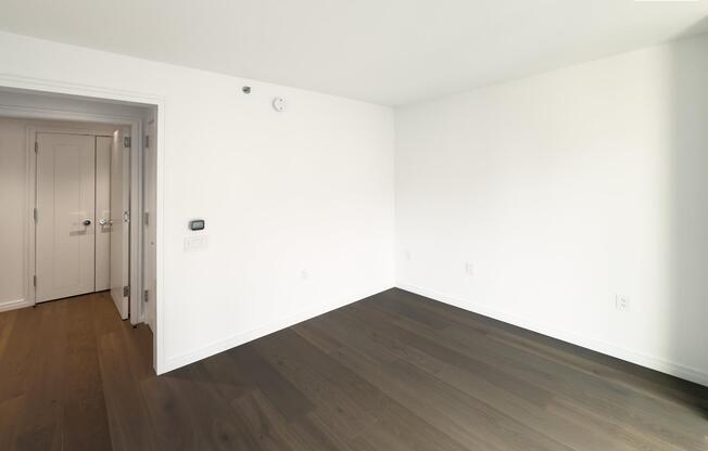 1 bed, 1 bath, 550 sqft, $6,000, Unit 34-F