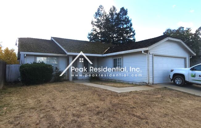 Affordable 3bd/2ba Elk Grove Home with 2 Car Garage