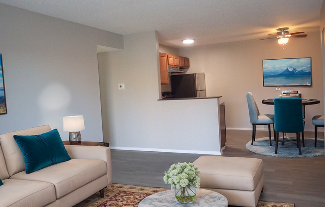 1 bed, 1 bath, 720 sqft, $1,100, Unit 1304 Garden Valley Rd Unit C