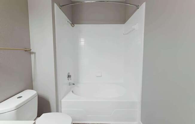 2 beds, 2 baths, 1,149 sqft, $1,513