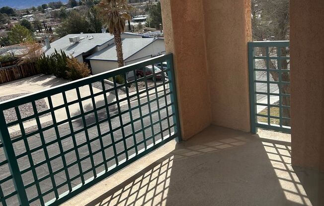 2 beds, 2 baths, 957 sqft, $1,015, Unit 87