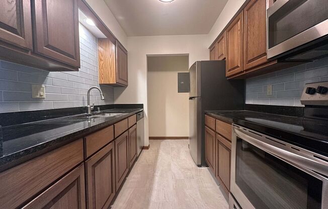 High Point Commons Apartments