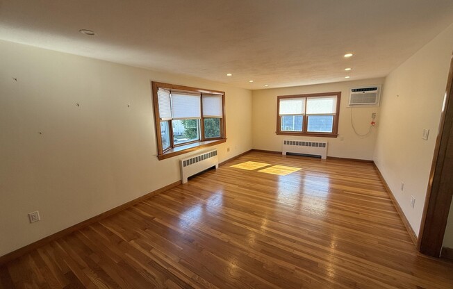 42 CHESTNUT ST