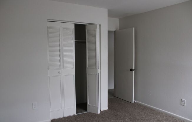 2 beds, 1 bath, $1,750, Unit Apt #1