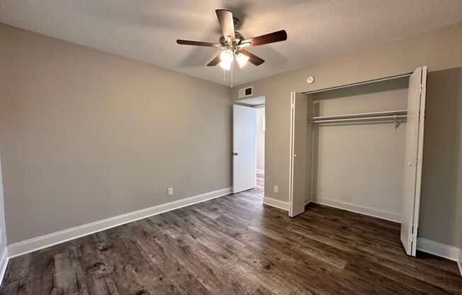 3 beds, 2 baths, 1,125 sqft, $1,675, Unit G56