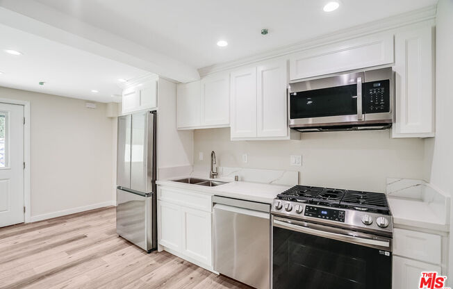 1 bed, 1 bath, 550 sqft, $1,850, Unit ADU