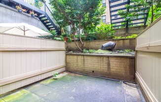 2 beds, 3 baths, $7,995, Unit LB