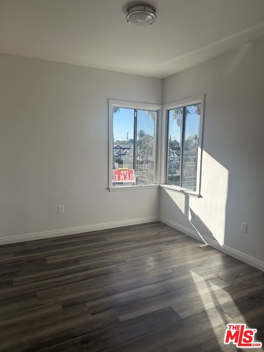 1613 EXPOSITION BLVD