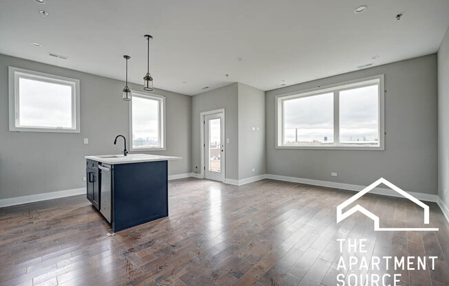 2219 N CLYBOURN