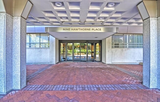 Studio, 1 bath, 650 sqft, $2,800, Unit 16B