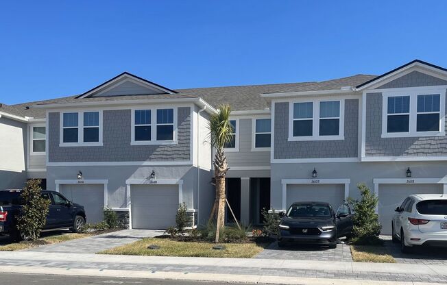 Brand new 3bed/2.5 bath town house