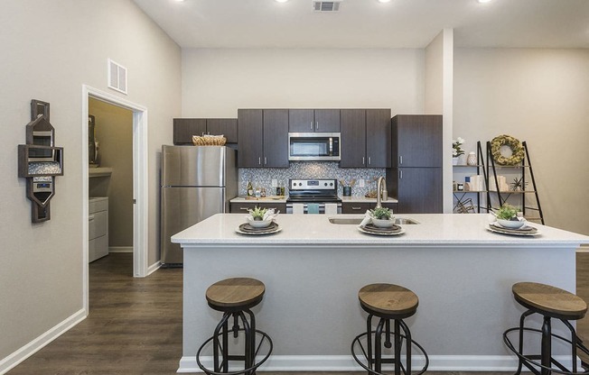 Aliso Briargate Apartments