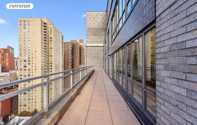 2 beds, 2 baths, $11,916, Unit 20C